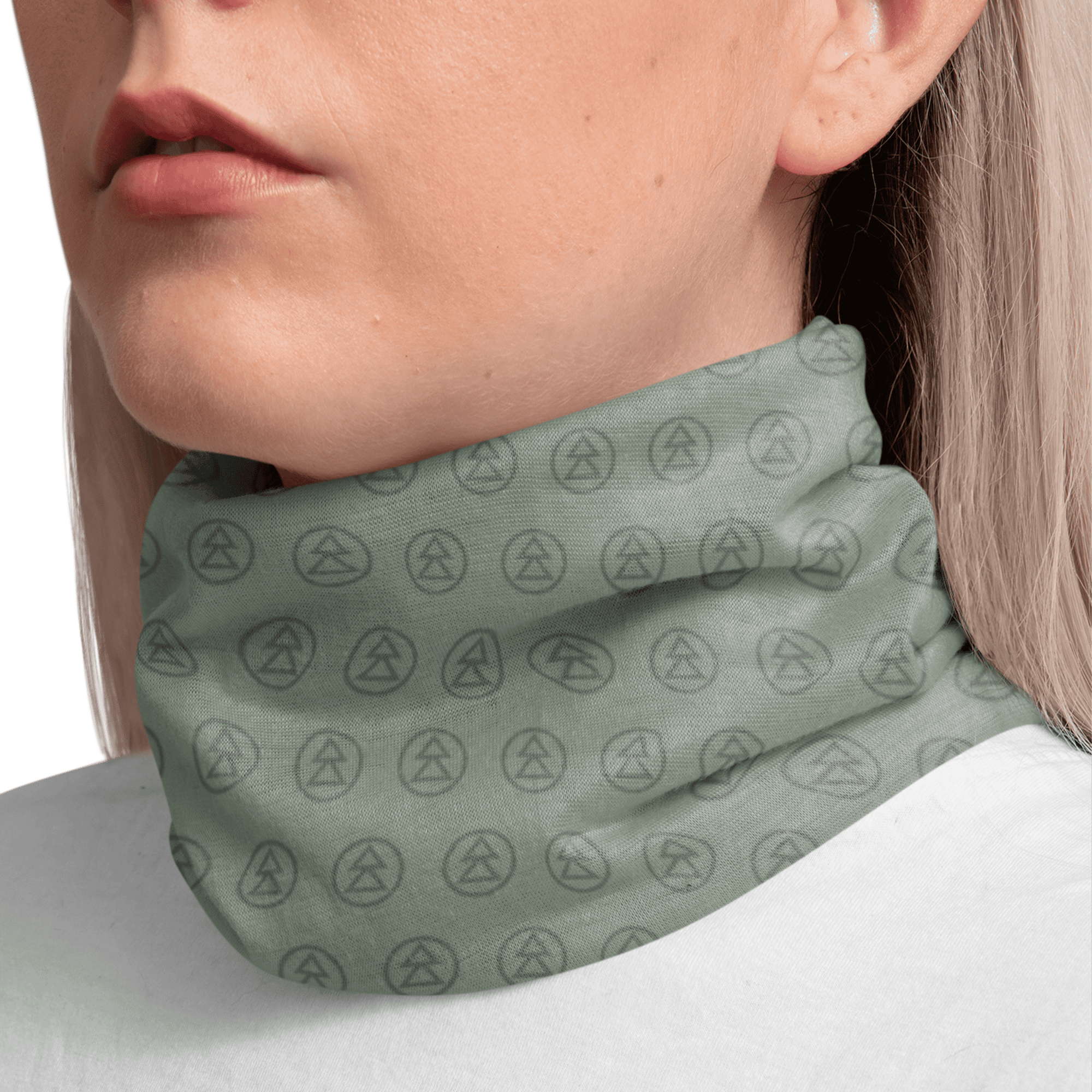 multiwear med södra logga på modell från sidan